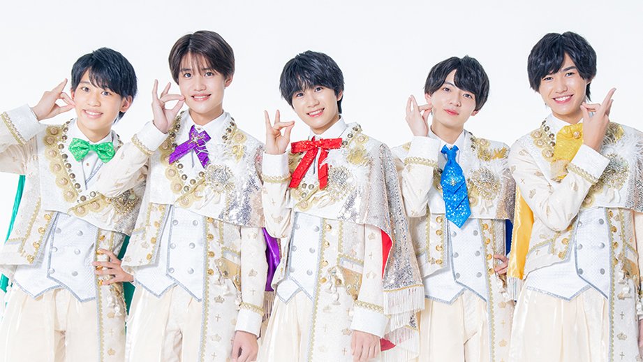 stylebyidol's tweet photo. when groups wear their government assigned member colors >>>> https://t.co/2y3DJq4sni