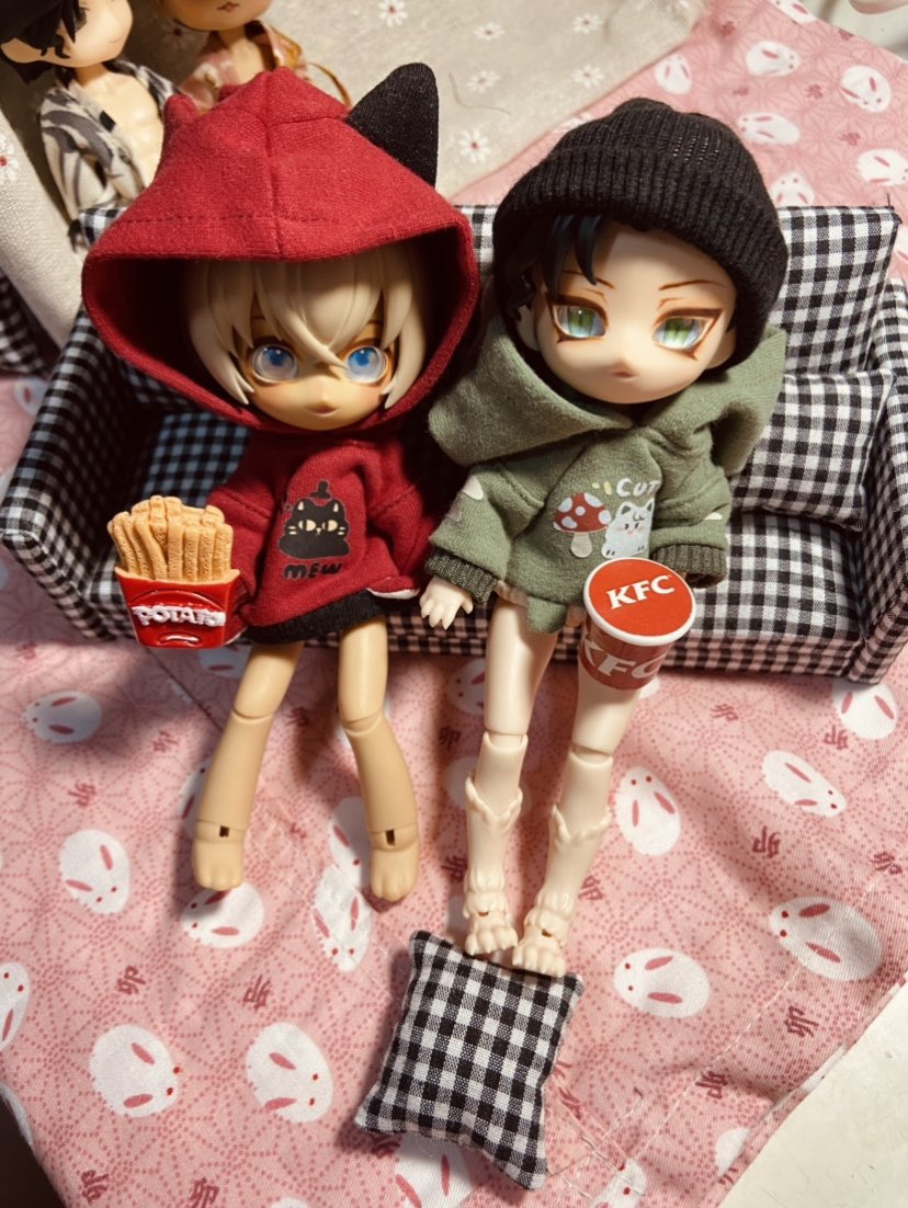 chomai14's tweet photo. Here’s your special delivery🥰 赤安赤 https://t.co/W4Sdk78TD5