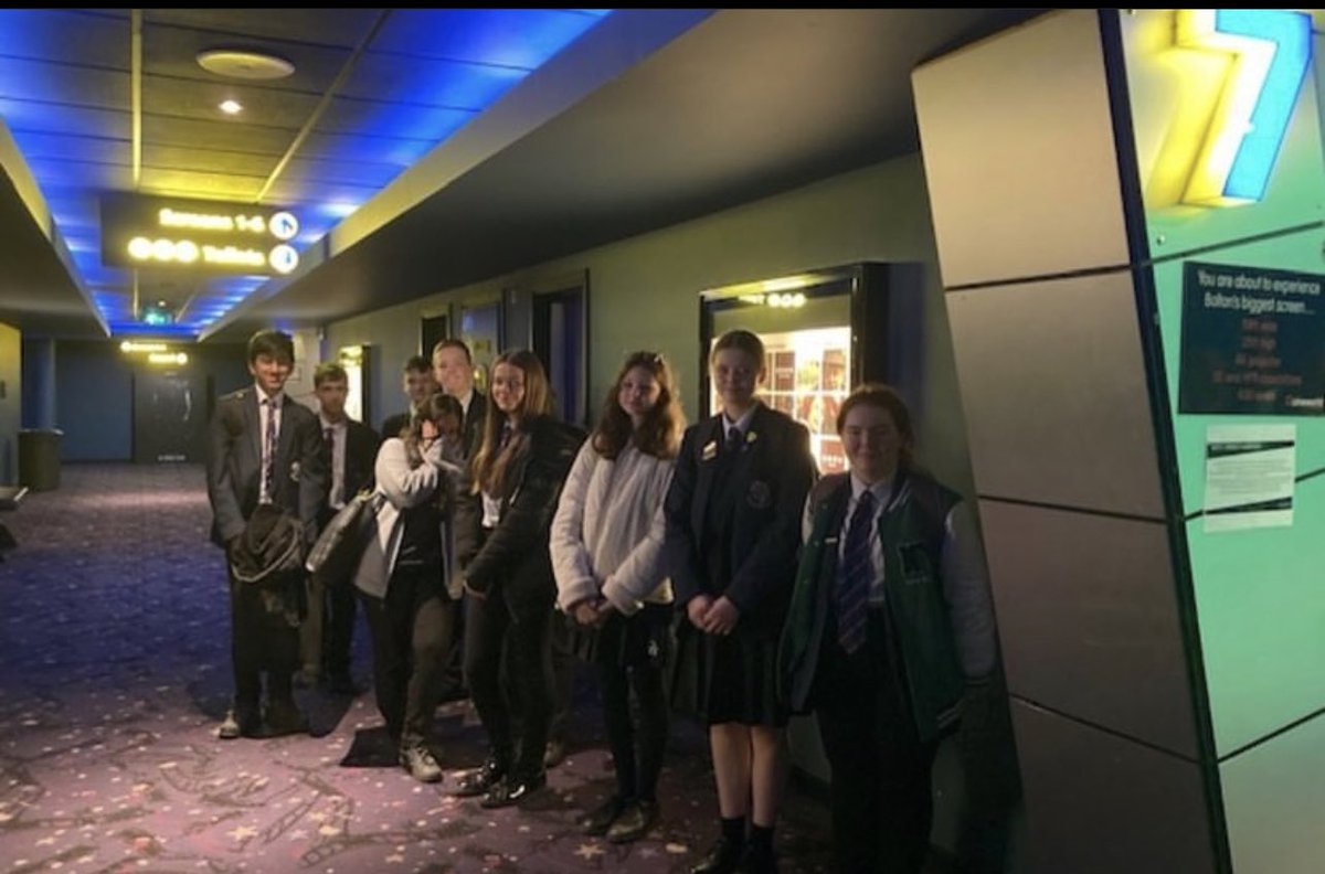 DerbyHighExArts's tweet photo. This week our media students went off to the cinema for research purposes. They had a successful visit and thoroughly enjoyed working at the venue. #media #film #cinema #filmandscreen #CelebrateArtsmark https://t.co/zyG5y9xsM2