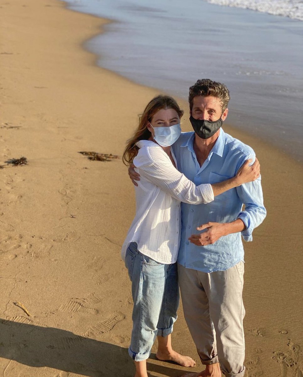 dempseypbr's tweet photo. Há exatamente 2 anos atrás, Patrick Dempsey e Ellen Pompeo quebravam a internet publicando essas fotos em suas redes sociais! 💙 https://t.co/JgiDd9Ca7C