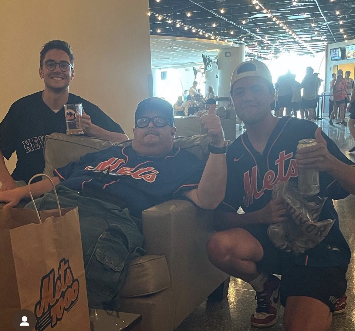 IamJAE98's tweet photo. Happy Birthday @NjTank99 let’s get those internship talks going again #piazzalounge #feeble https://t.co/czBTULBTLM