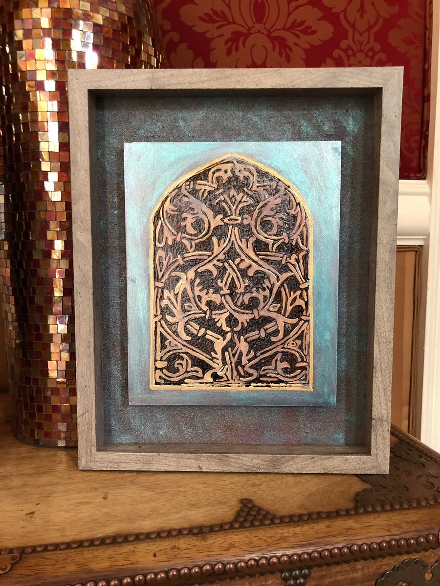 TheArabesque's tweet photo. #WindowPattern #InterlaceWindow The Arabesque 11" x 14" Medieval Arabesque Window Shadowbox Wallhanging or Shelf art; Mamluk Art; Islamic Art; Zahir Baybars; Medieval Cairo
https://t.co/8DDTCWmvJo https://t.co/wQ4YSrhCKg