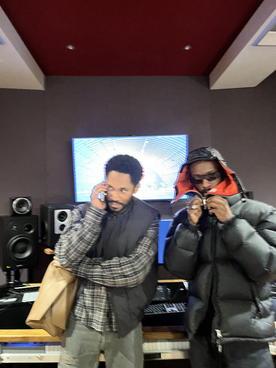 YUNG OG’s in this only getting better. Almost 10 years in <a href="/GoldLink/">GoldLink</a> @KAYTRANADA back in studio together in London, I think we ready for more!