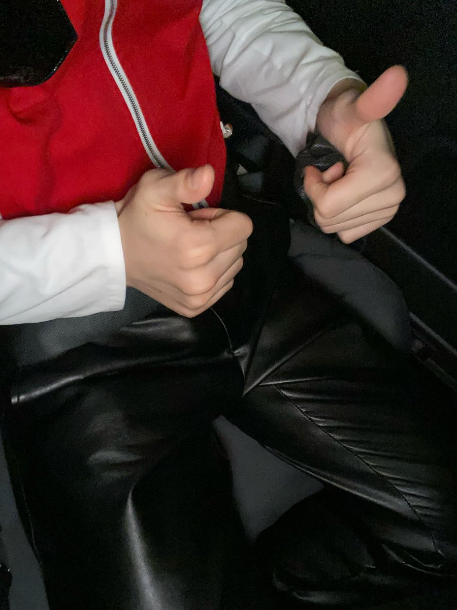 TFN_BRAZIL's tweet photo. [#GUNVERSE] Atualização do #GUNWOO no Weverse!

“O fanmeeting foi tão divertido!!!!
Te vejo amanhã💗💕
Com #KIO no carro!!
(O cinto de segurança também é usado!!)”

#건우 #TFN #티에프앤 @TFN_official_ https://t.co/A6yohLAUfZ