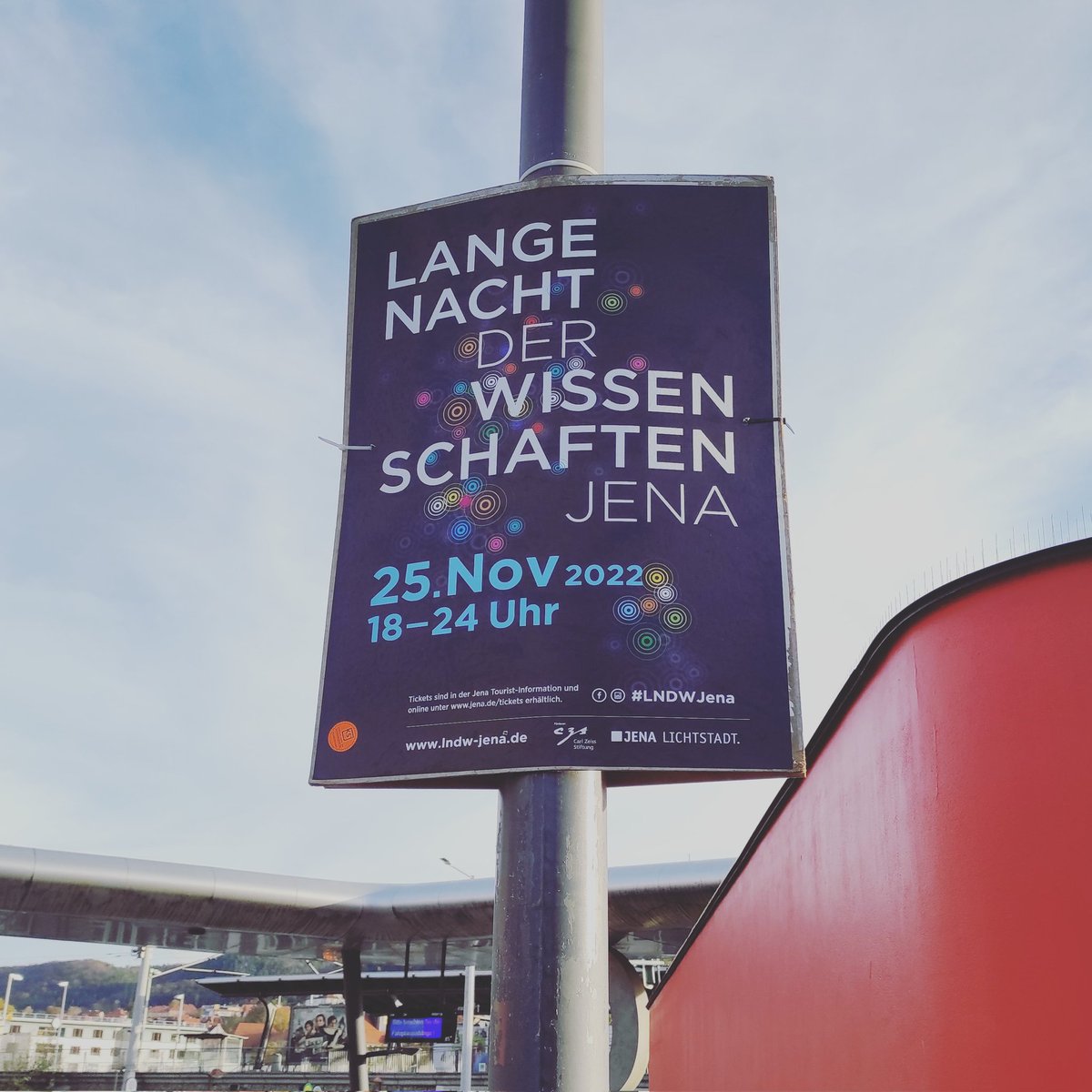 Save the date! For my public talk!
25 Nov @ 20:00
📍Haus auf der Mauer, Jena
Dr Eleni Vardoulaki
"Starting with a Bang!"

Bring your kids, your friends, your enemies, and yourselves! The talk is for all! 

with <a href="/aotjena/">Astronomy on Tap Jena</a>

#jena #lndw #astronomy #outreach