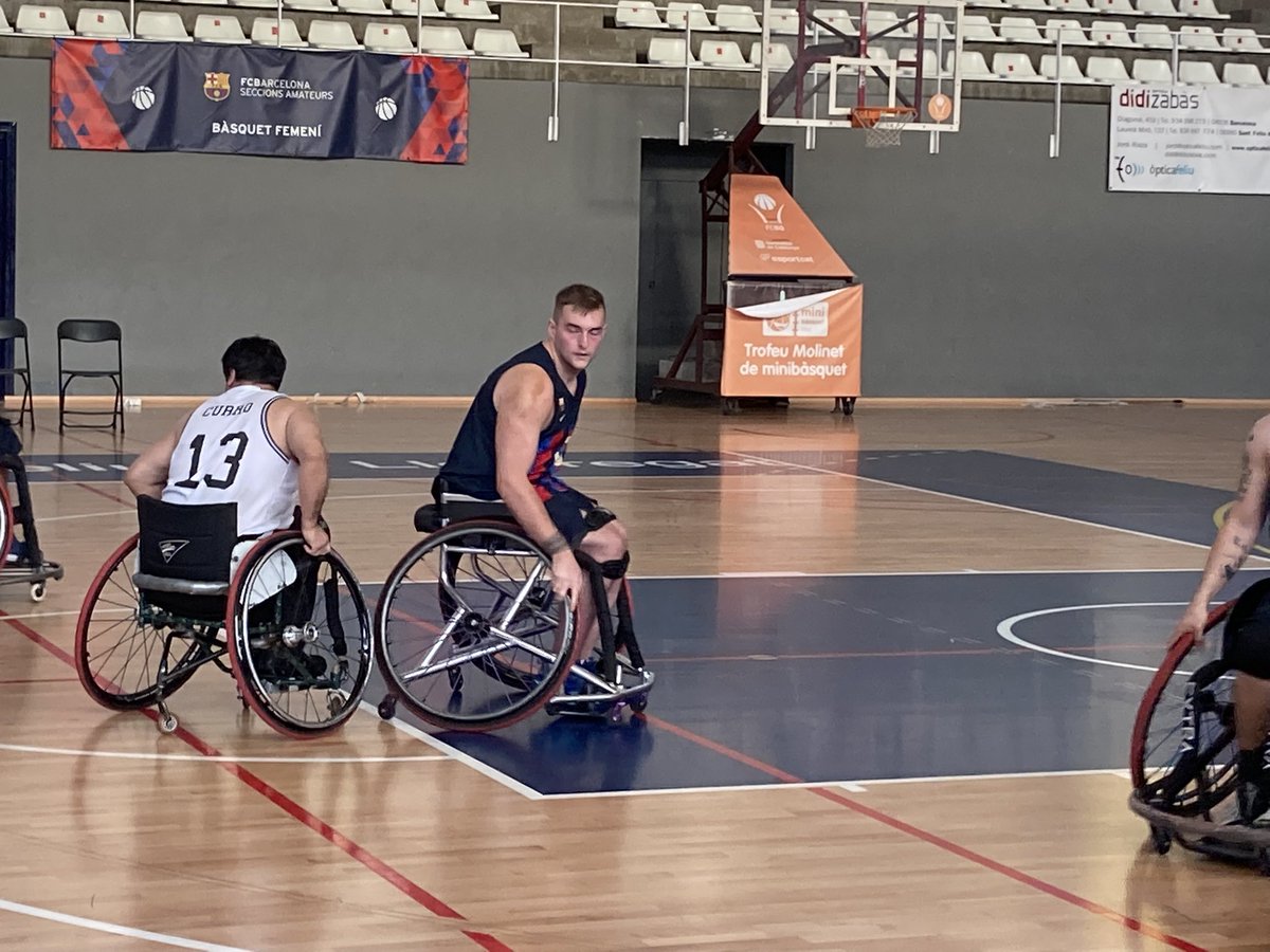 Ja el tenim aqui !!!!!

Benvingut <a href="/benleitch13/">Ben Leitch</a> 

🔵🔴#ForçaBarça