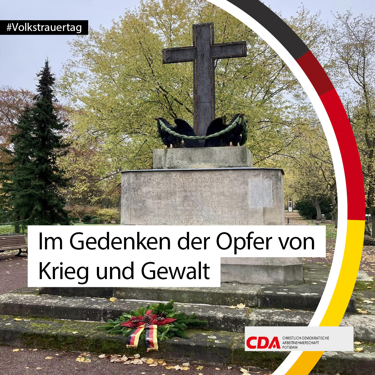 Am heutigen #Volkstrauertag gedachten wir auf dem #Potsdam|er Alten Friedhof allen Opfern von Krieg und Gewalt. In Zeiten von Krieg in Europa, soll der heutige Tag auch für Frieden und Versöhnung stehen.
