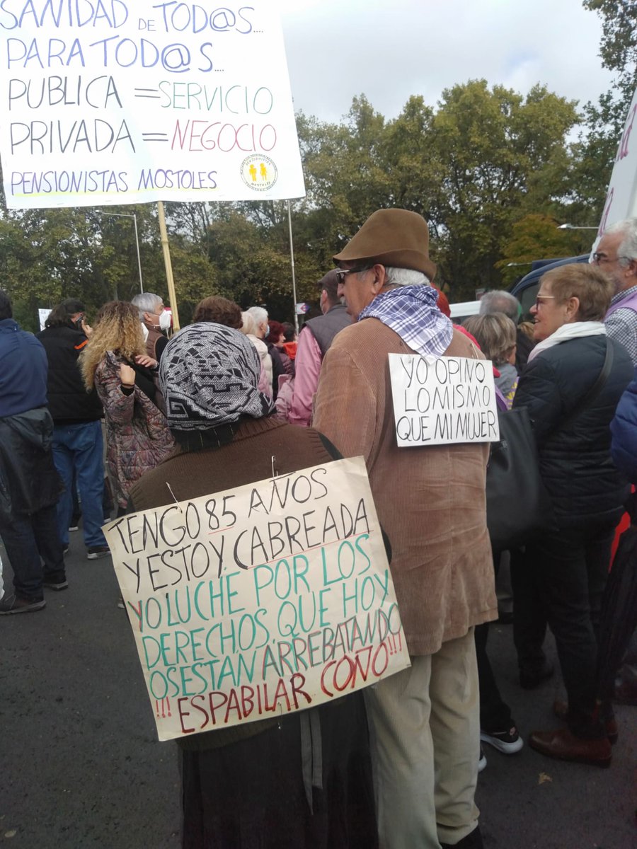 luzsmellado's tweet image. Palabras mayores.
Madrid por la sanidad pública.