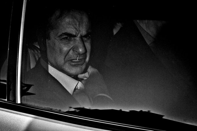teacherdude's tweet photo. A black and white version of a photo I took on Friday is blowing up in Greek social media circles. The Greek PM was visiting the city of Thessaloniki and his entourage got stuck in traffic as they were trying to leave a speaking engagement. #Photojournalism #Greece https://t.co/NhTVJawY0J