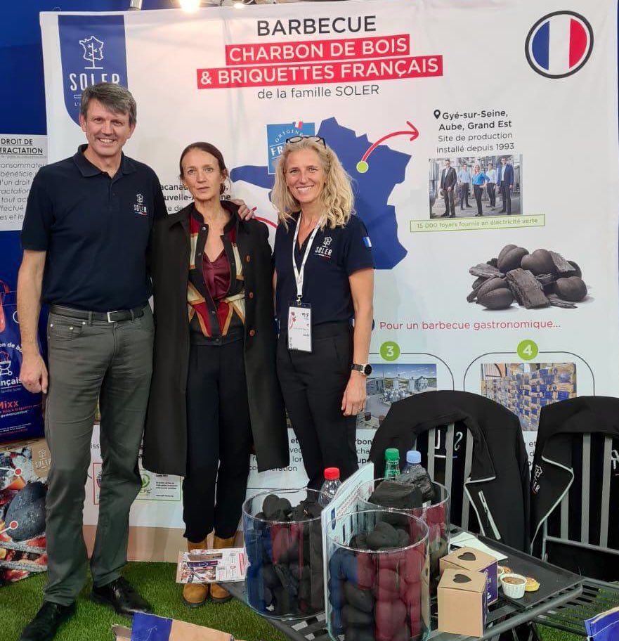 GaginPaoli's tweet photo. 3/3 🙏 aux aubois présents sur le Salon pour leur accueil et les riches échanges ! @GarconsFrancais @Groupe_SOLER @FDessauw @LCF_Chaussettes 
Des produits de qualités représentants une réelle plus value pr l’Aube et la France qui décarbone 🇫🇷✨ #MadeInAube #MIFexpo https://t.co/KecHlTbqYM