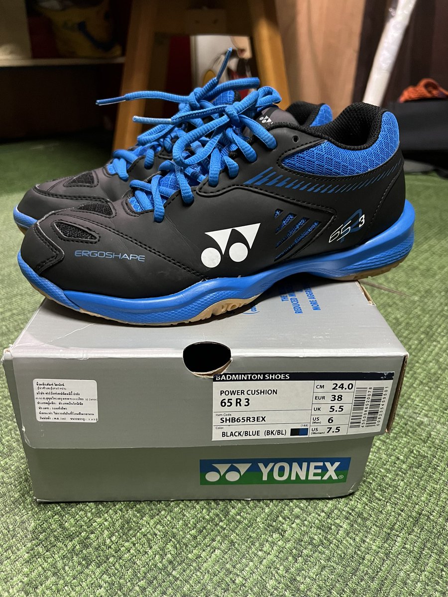 Argosyy's tweet photo. รองเท้าแบด yonex สภาพ 99%
ใส่แค่ครั้งเดียว ใส่แล้วแน่นเกินไปค่ะ
ขอส่งต่อ 1,999 บาท 

#รองเท้ามือสอง #รองเท้าแบด #yonex https://t.co/TlCMMroCer