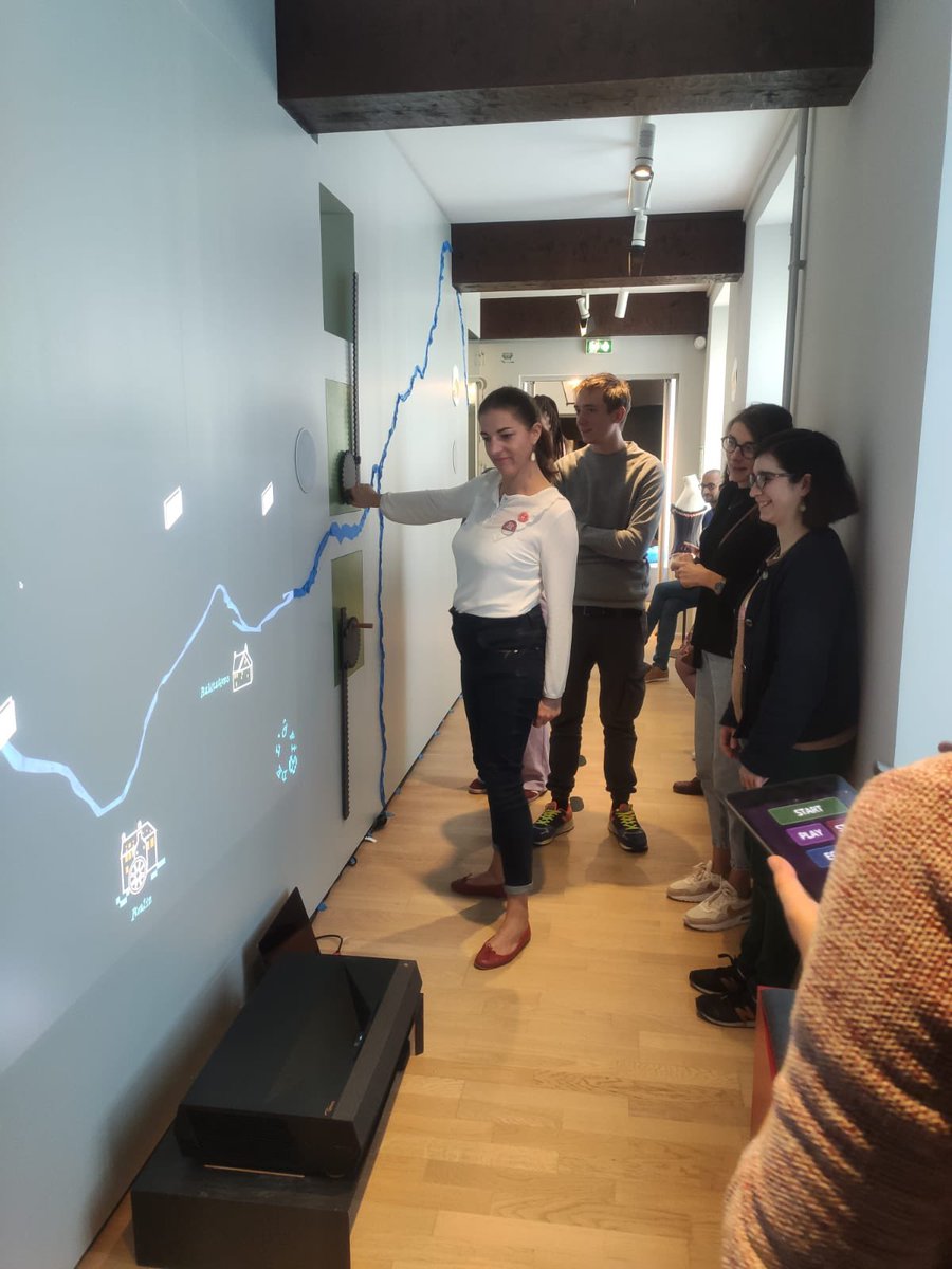 MuseomixNdie's tweet photo. ⚠️CRASHTEST EN COURS ⚠️

Plus que 2h avec l’ouverture du @MuseedeVire au public (à 14h), le terrible moment du CRASHTEST est arrivé ! 
Objectif : voir ce qui fonctionne ou non, la pertinence scénographique des prototypes + point sécurité pour les usagers 😱

#museomix https://t.co/vmCFsKF7EQ
