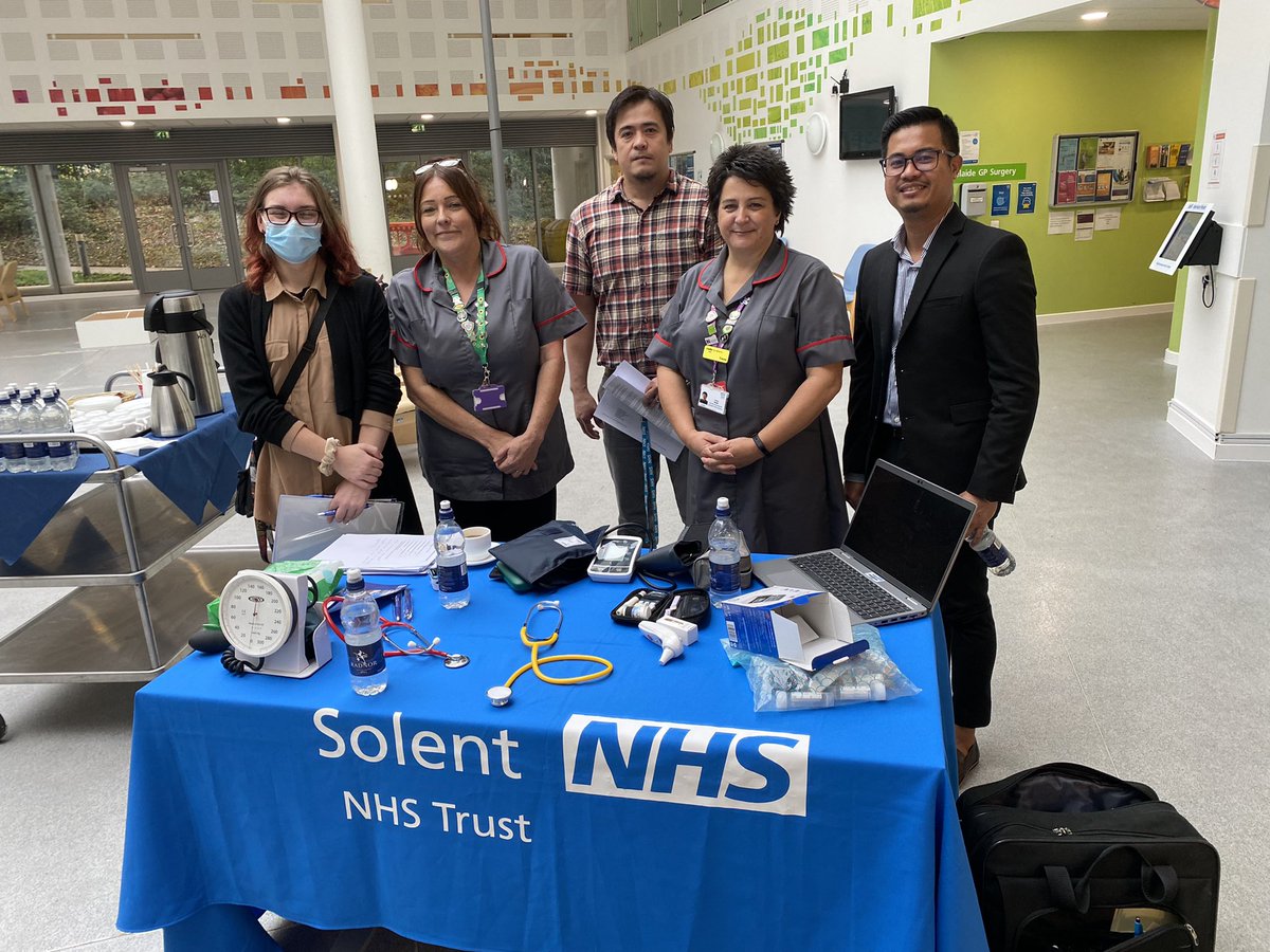 LowtherNichola's tweet photo. Had a great time at the @AdultsSotonNHS recruitment event. Introducing them to the trust and the opportunities within and support from the @SolentPEAs that’s given https://t.co/i959HForqv