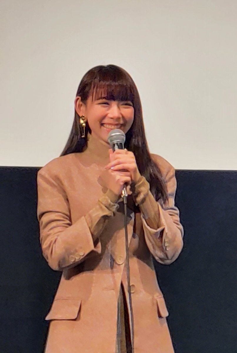 rshishan's tweet photo. 6人の食卓/飯戲攻心
面白かった〜!!もう一回見たい!!
林明禎ちゃん、可愛かった〜!!
どこかで見たことある子だなあと思ったら、藍妹ブルーガールのCMに林雪と出てた女子!!😆 https://t.co/rFn2a2lTMW