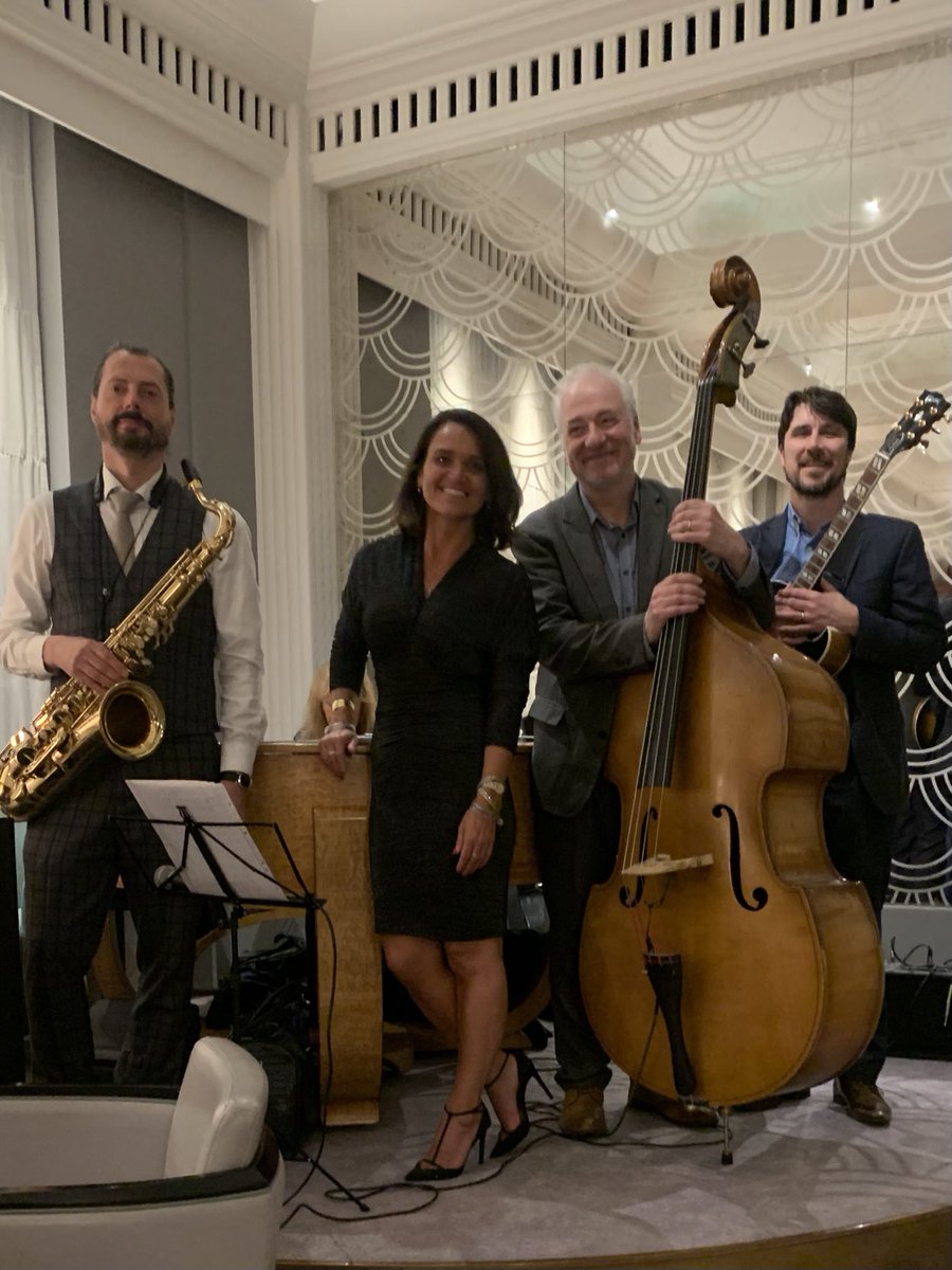 🎵Mayfair Jazz🎵 Always a pleasure 💜 #Mayfair #jazzquartet #londonsinger