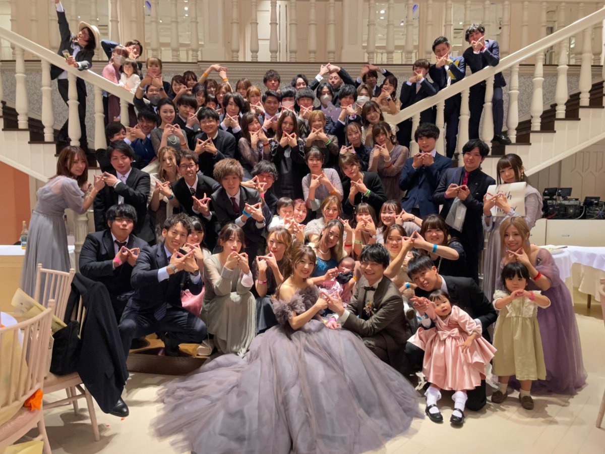 mios_223's tweet photo. crewだらけで楽しかったなあ
改めておめでとう🎉
メモの裏にカンペって書いてあるのは
それはLiSAッ子なんだよな←笑笑 https://t.co/T1RCgwRk9F