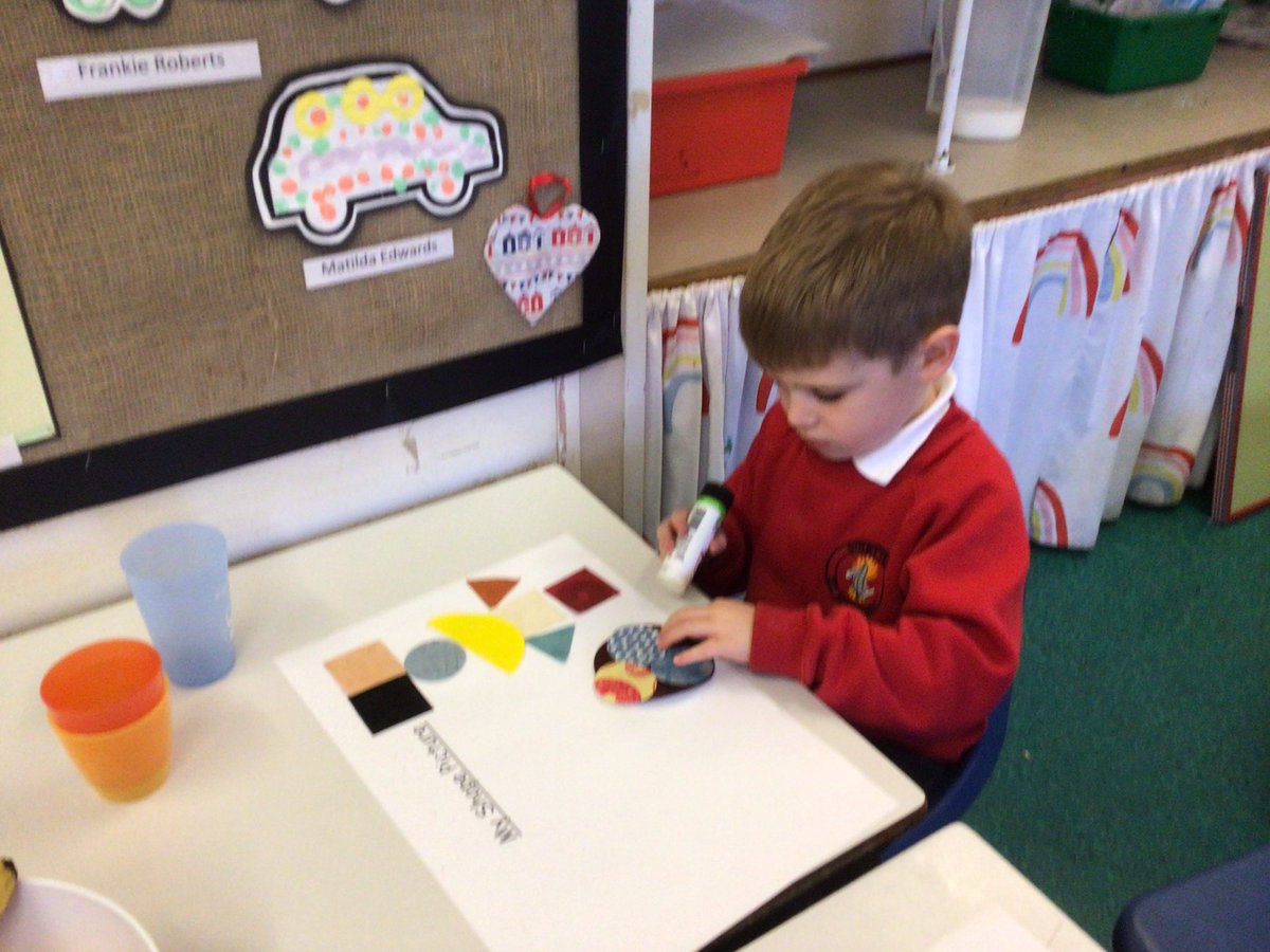 StrettonStMatts's tweet photo. Following on from our maths lesson on 2D shapes, the children made shape pictures using the paper shapes. They made pictures of boats, people, houses and footballs.#SSM #SSMR #SSMMaths https://t.co/r5syKG1aL1