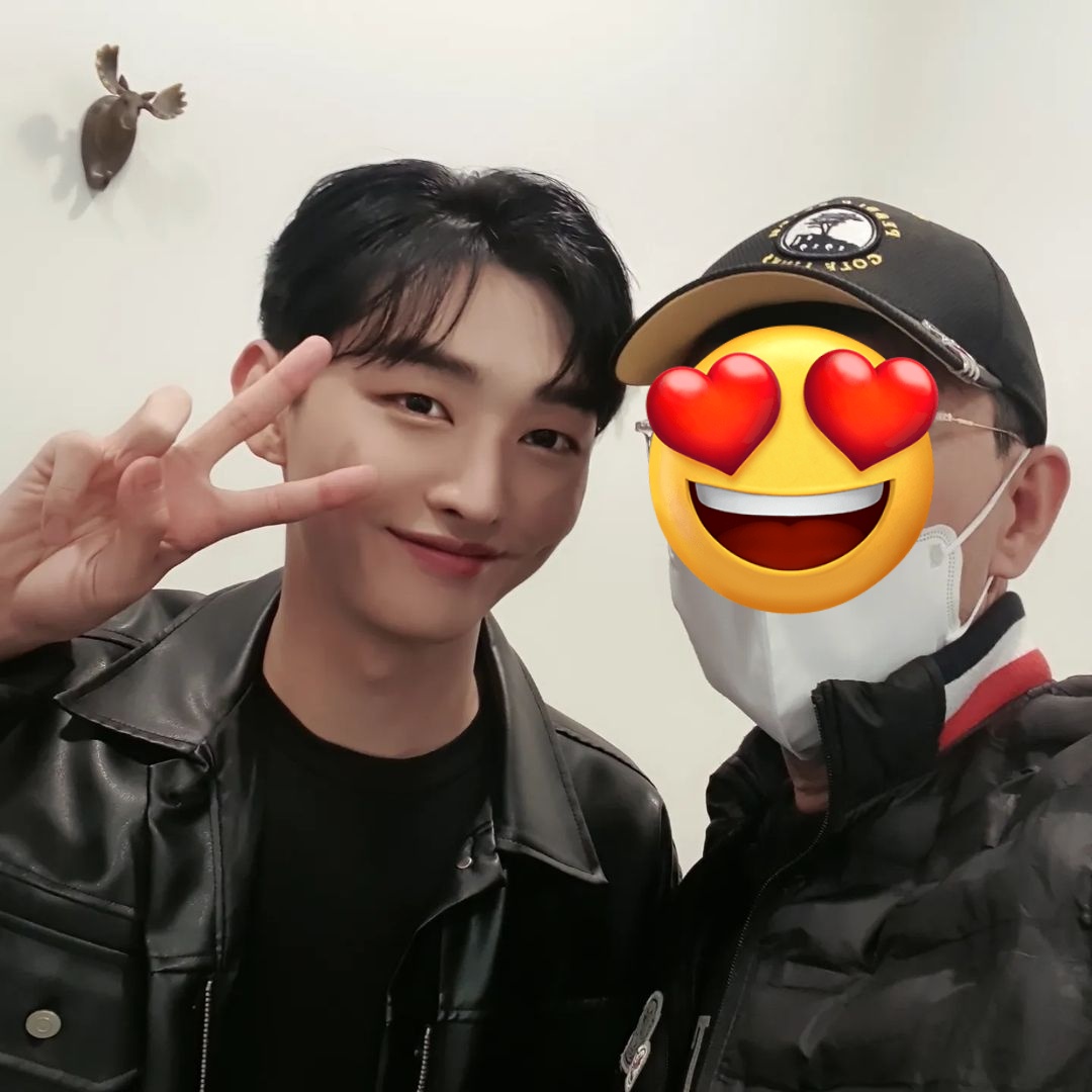 daily_yoon's tweet photo. [#룽포메이션]

GTG픽쳐스 관계자분 인스타속 #윤지성 https://t.co/L0NyY2Peq7