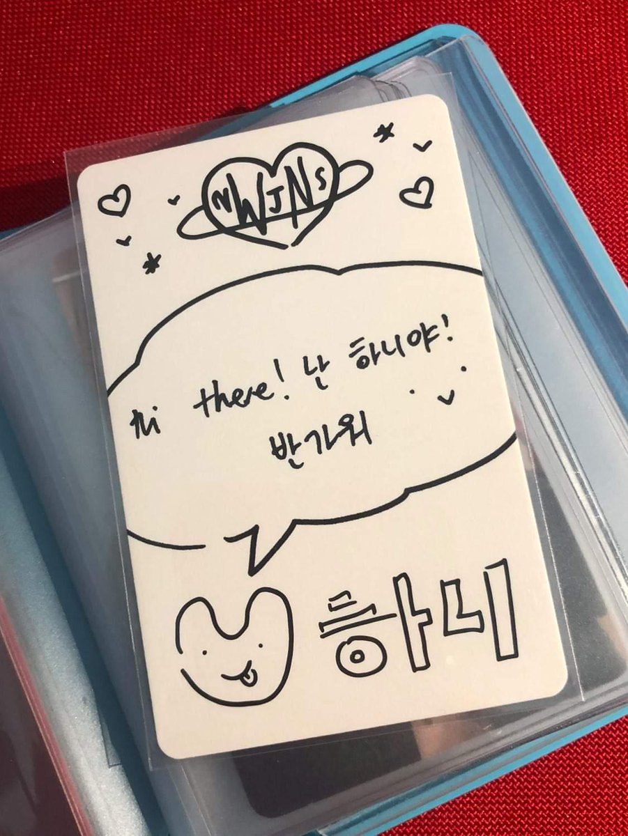 jwoncafe's tweet photo. hanni poke cheek haveeeeey ! can't tag or mention the seller, pero thank you so much pu hanni pretty arrived safely < 3 plus, my friend enjoyed the freebie 😭 'till the next budol 😭
#hlemails https://t.co/6Cib54tohM