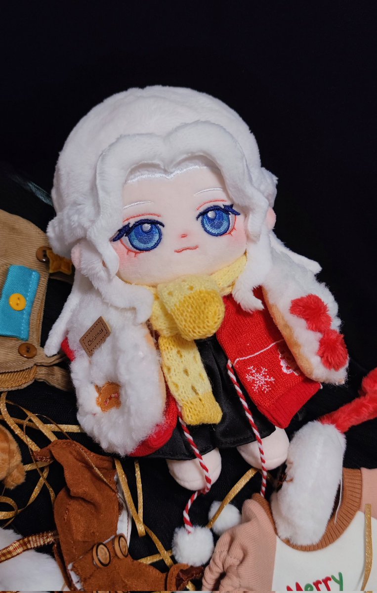 Aslan_0v0's tweet photo. 【娃宣】
FF14同人棉花娃娃 维涅斯属性
尺寸：15cm
价格：76r不包邮，无盈利
微店淘宝都有售卖！
预售时间：2022.10.11-2022.12.06（如果差很多不成团将会流团处理）
100只成团，不想让她流团😭😭
购买链接和群号放评论！

#FFXIV #FF14  #Venat #ヴェーネス #15cm棉花娃  #棉花娃娃 #FFXIVART #ffxiv https://t.co/rl05aufrJB