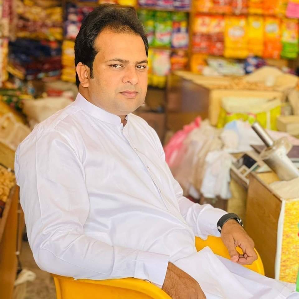 مسلم لیگی ورکر امداد حسین کی گرفتاری اور 
 سیاسی انتقام کا نشانہ بناتے ھوئے اس پر اغواء کا جھوٹا مقدمہ درج کروانے کی شدید الفاظ میں مذمت کرتے ہے