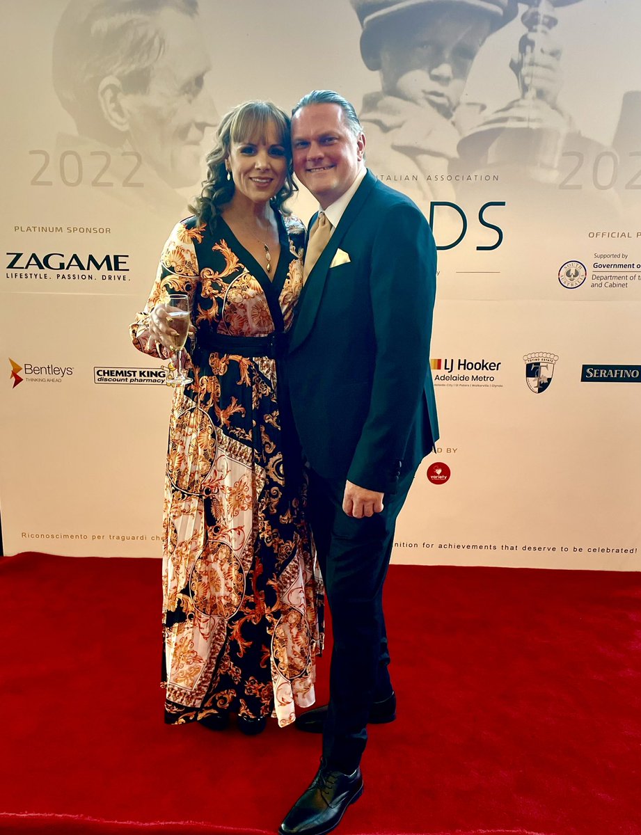 corinnadiniro's tweet photo. Feeling honoured to be recognised by the SAIA judging panel as a leader in my field! Thank you!
#saiaawards2022 #italiancommunity  #italianfestival #Adelaide #commediadellarte #italiantheatre #cultureandart https://t.co/9jWqF5pFZa