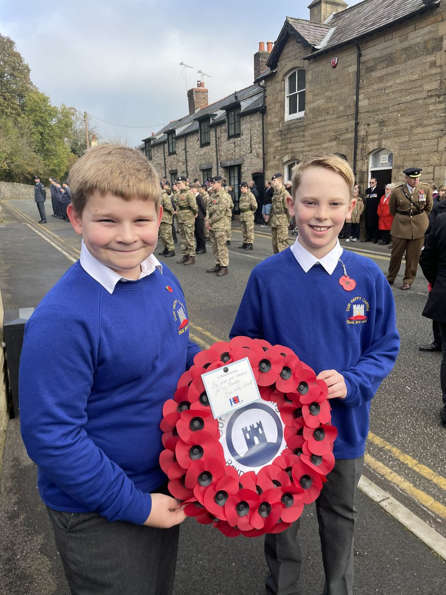 CochHt's tweet photo. Proud of A and F this morning, representing school at the #RemembranceSunday service. https://t.co/SwJYqVZp0J