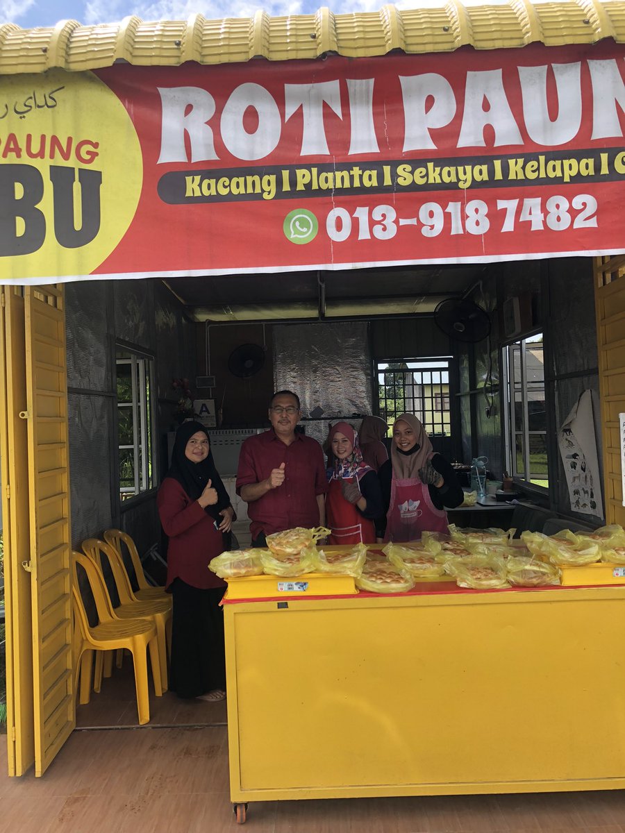Sedap roti paung yang saya beli petang td di Kedai Roti Paung Gebu Kuala Berang. 

Siapa yang belum pernah cuba, boleh cuba. Kalau bukan kita bantu usahawan kita siapa lagi?

#TokJai #kukuhbersama #HuluTerengganu #kalaubukankitasiapalagi #rotipaunggebu