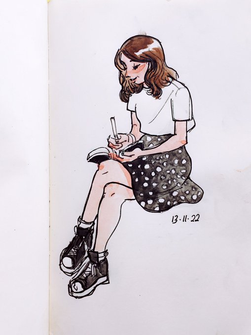 「polka dot skirt」 illustration images(Latest｜RT&Fav:50)