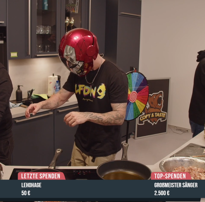 DDKFM's tweet photo. Wenn du Iron Man bei Wish bestellst. #lfdw9 https://t.co/3LqcT5FZqq