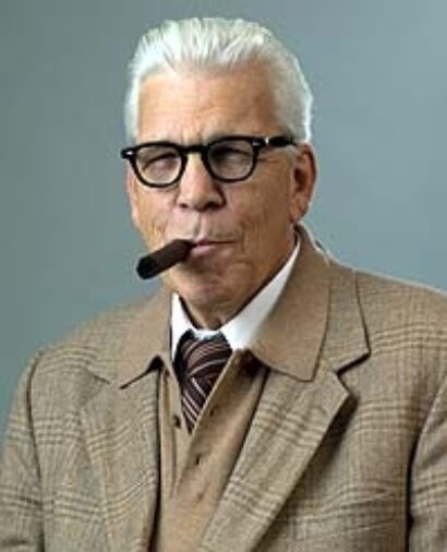 GeneBlairJr1's tweet photo. Happy 87th Birthday to one of the most talented dudes to ever call Pittsburgh home. Of all the films Tom has starred in, nothing moved me more than his portrayal of Art Rooney Sr. In the play : "The Chief"...Absolutely beautiful... HAPPY BIRTHDAY TOM! #tomatkins #pittsburghactor https://t.co/lFazFqXcCp