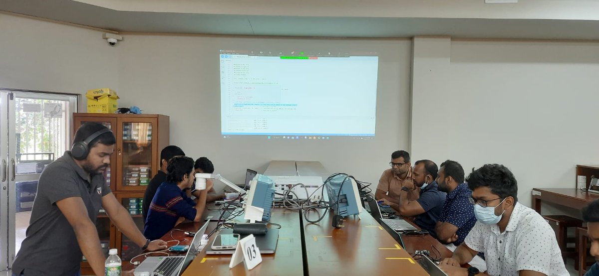 SkillSurfEdu's tweet photo. Captures from day 14 (in-person session) of the Embedded Machine Learning for Edge Computing short course!
We look forward to the final weekend of lectures and successfully concluding the course next weekend. ๐ค
#EmbeddedMachineLearning #MachineLearning #EdgeAI #EdgeComputing https://t.co/xXDdlHIxVt