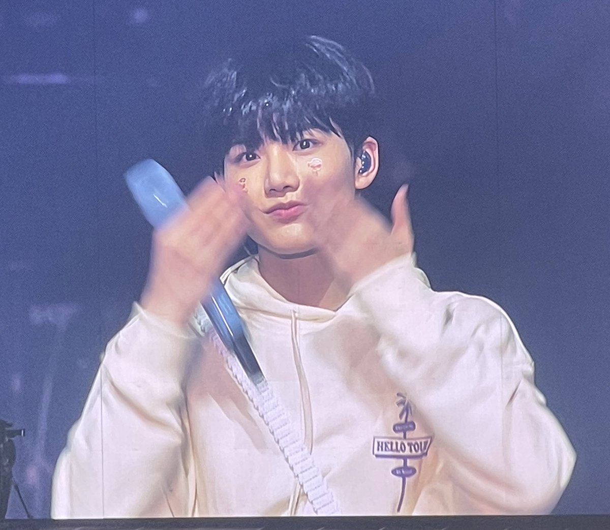 Guosuyeoneee's tweet photo. 221113 준규쌤 예뻐해줬어

#junkyu #준규 https://t.co/912s5O0ShG