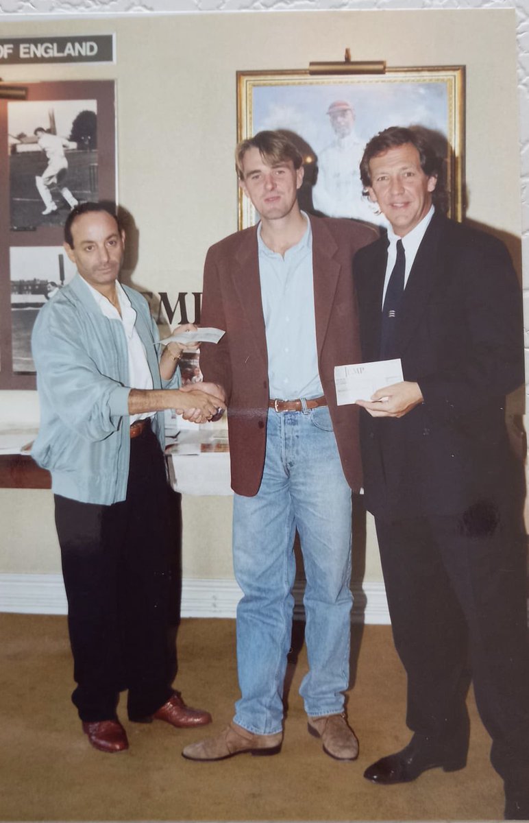 So sad to hear the Legendary Dave English has passed away.  Had so many fun times with Dave <a href="/BunburyCricket/">Bunbury Cricket 🏏</a> He did so much for so many and always with a smile &amp; a cheeky story - Oh how we laughed. You’ll be missed my friend #RIP #RIPDavidEnglish