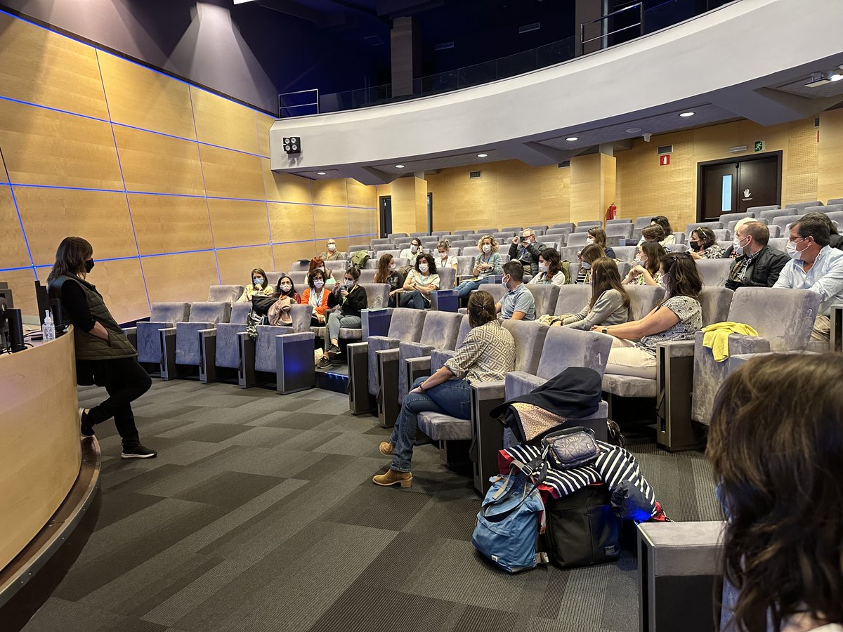 svnartd's tweet photo. Ayer celebramos nuestra reunión semestral en el Hospital Universitario de Cruces. Pudimos aprender muchísimo sobre #simulacion. Muchísimas gracias a todos los participantes. https://t.co/ZKuTHKs3mB