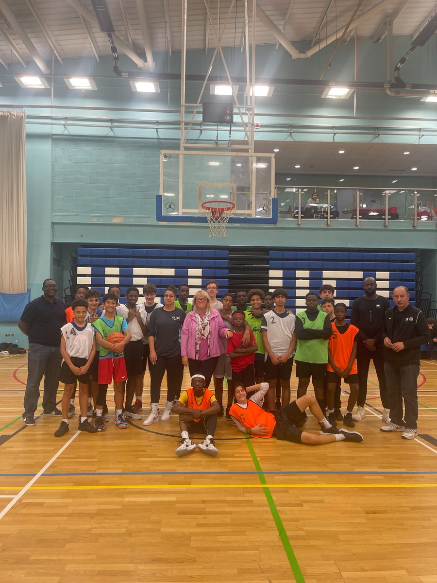 NASSA (@nassasports) on Twitter photo A huge thank you from <a href="/NASSAsports/">NASSA</a> to <a href="/MayorofLondon/">Mayor of London, Sadiq Khan</a> for continuing to fund our #StrongerFutures programme sessions. #Changinglives <a href="/LDN_VRU/">London's Violence Reduction Unit</a> <a href="/_RocketScience_/">Rocket Science</a> @Renaisi A huge thank you from <a href="/NASSAsports/">NASSA</a> to <a href="/MayorofLondon/">Mayor of London, Sadiq Khan</a> for continuing to fund our #StrongerFutures programme sessions. #Changinglives <a href="/LDN_VRU/">London's Violence Reduction Unit</a> <a href="/_RocketScience_/">Rocket Science</a> @Renaisi
