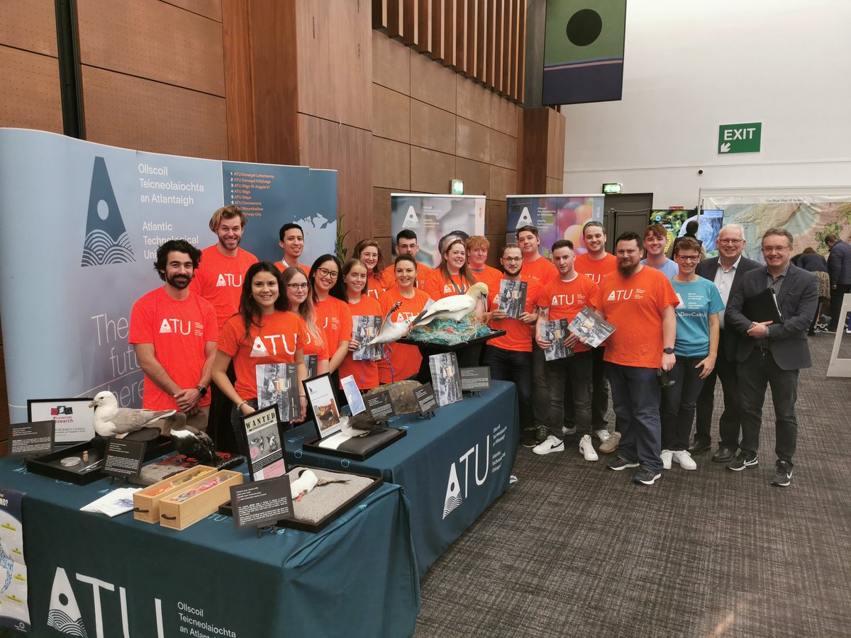 ATU_GalwayCity's tweet photo. A shout out to our amazing Student Ambassadors spreading their enthusiasm at today's @galwayscience Festival! #STEM #GalwayScience #AtlanticTU #Thefutureishere https://t.co/71BuwR6ik2