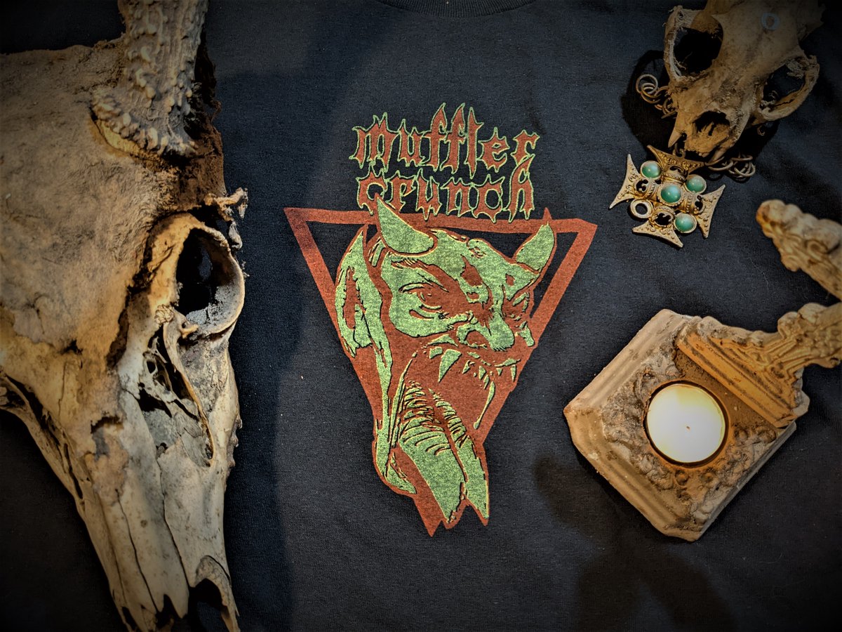 MUFFLER CRUNCH (@mufflercrunch) on Twitter photo 