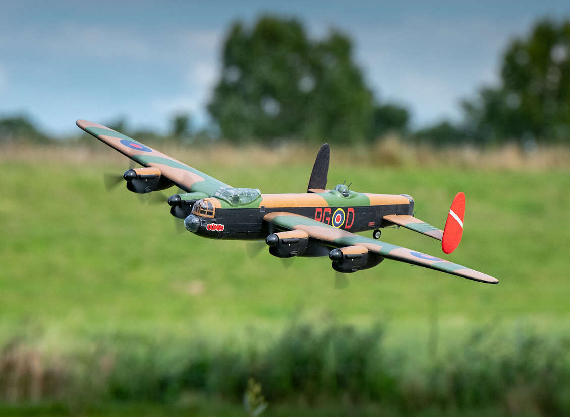 HobbyKingLive's tweet photo. "Flies great. Take-off from hand or with retracts (from a short grass runway) is no problem at all. Differential trust works well. I'm happy with this plane."

[ON SALE]: https://t.co/TBaQ2pCJ8F  #hobbyking #hking #lancaster #rcfun https://t.co/mYrugJ4Usq