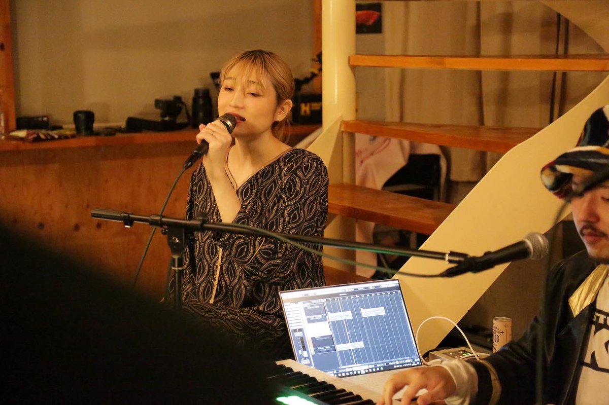 department2020's tweet photo. 【from Studio KiKi】
最新回はLafuzin @lafuzin の@BRIAN_SHINSEKAI によるMagic hour RemixをLafuzin × miida and The Departmentの編成でライブ！

🙏最高のトラックに仕上げてくれました！

https://t.co/zwtaansDAJ https://t.co/K2PvyVvkvH