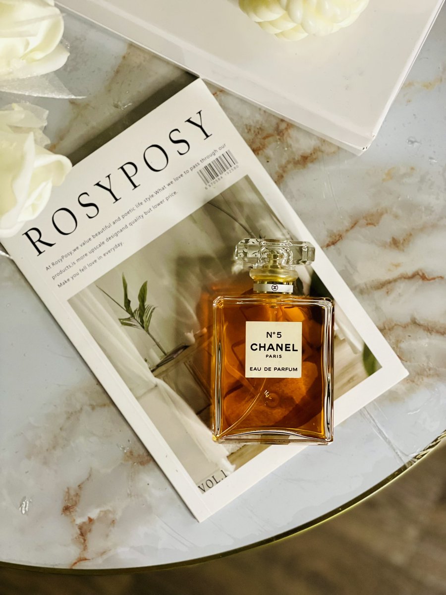 تجي نشرب قهوه ونعطر من عطرنا وسمع اغانينا ؟🕊️

#عشوائيات