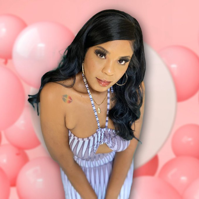 There&rsquo;s no deep, reflective birthday caption this year.   I&rsquo;m amazing, loved and pretty. Thank you, bye