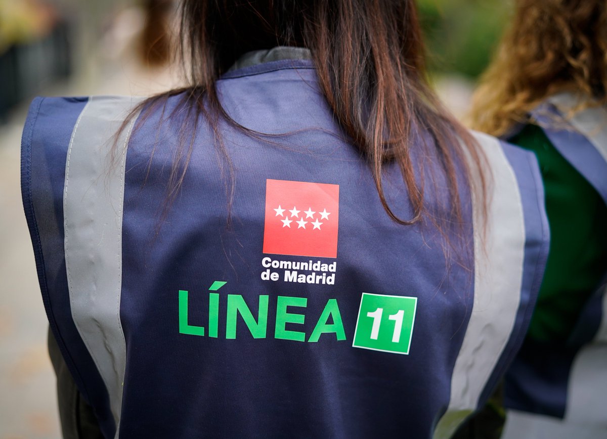 ComunidadMadrid's tweet photo. 🚇 La Comunidad de Madrid inicia las obras de prolongación de la Línea 11 de @metro_madrid desde Plaza Elíptica a Conde de Casal.

✅ Beneficiará a los vecinos de  #Carabanchel, #Usera, #Arganzuela y #Retiro.

+Info: https://t.co/b3qz4vK3ow https://t.co/jgDJJbD05g