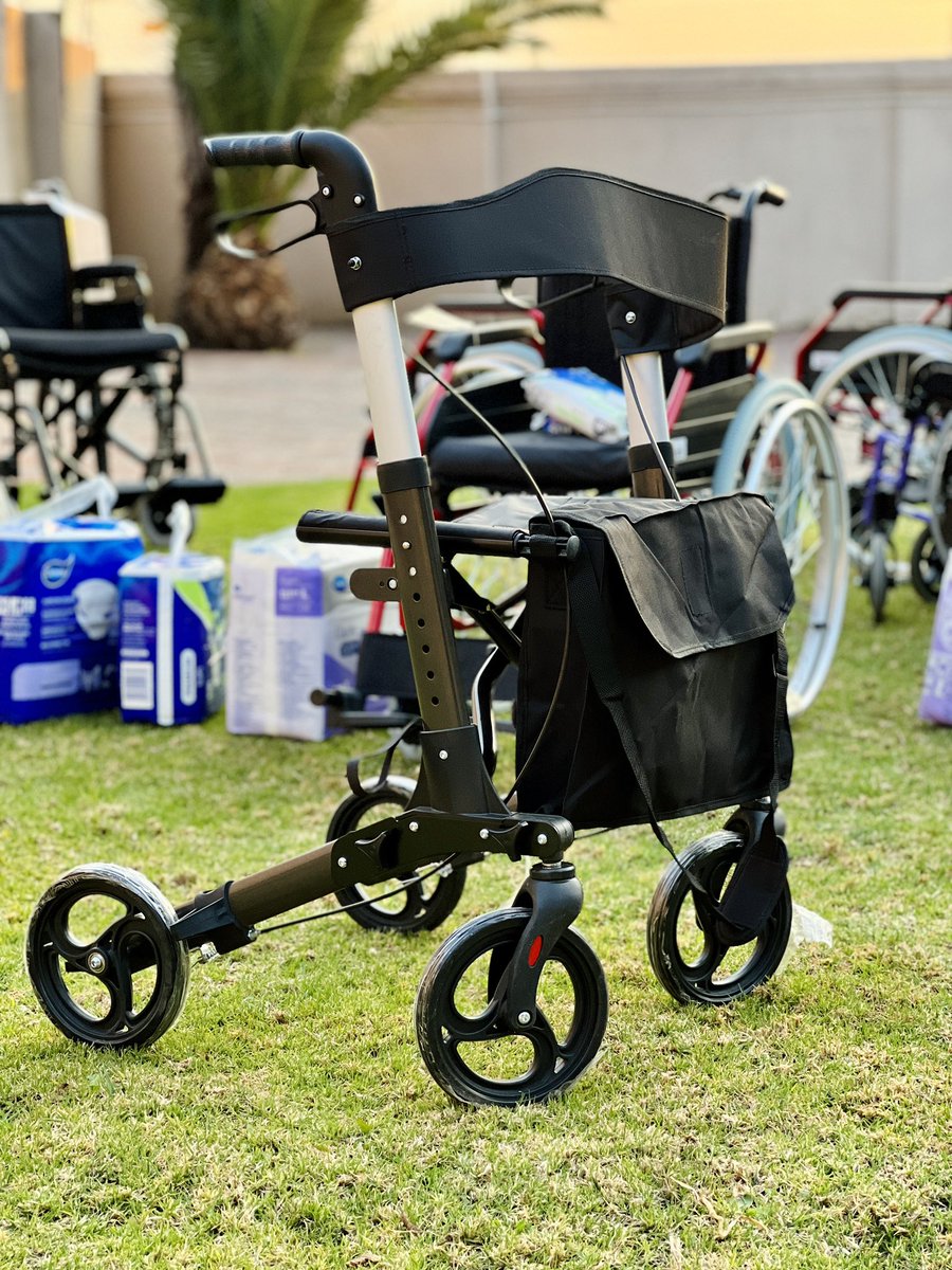 daatsstore's tweet photo. The Ergo Walker is the latest in walker design. With an open frame, long base design for extra stability and ease of movement

-Foldable
-Lockable brakes
-Lightweight aluminium
-Resting seat
-Removable bag with shoulder strap
Shop now: https://t.co/3d3UmK0AgJ
#ergowalker #mobilty https://t.co/dqCglm0OLY