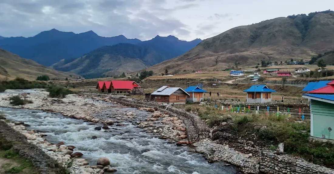 Kpsdev1's tweet photo. Beautiful arunachal
#nature #NatureBeauty #NaturePhotography #ArunachalPradesh #kpsdev🇮🇳 @PankajKavidayal @Praveen35954853 @PemaKhanduBJP https://t.co/o4bEjr4fFj