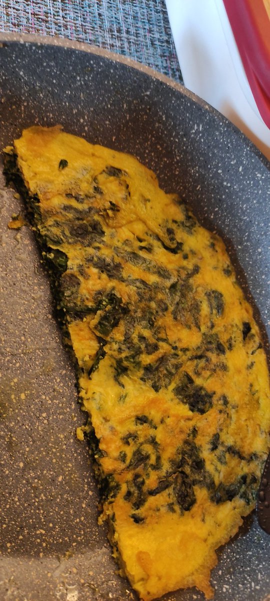 #salutementale, frittata con foglie di nasturzio del giardino di una casa alloggio di <a href="/santegidionews/">Comunità di Sant'Egidio</a>  di roma