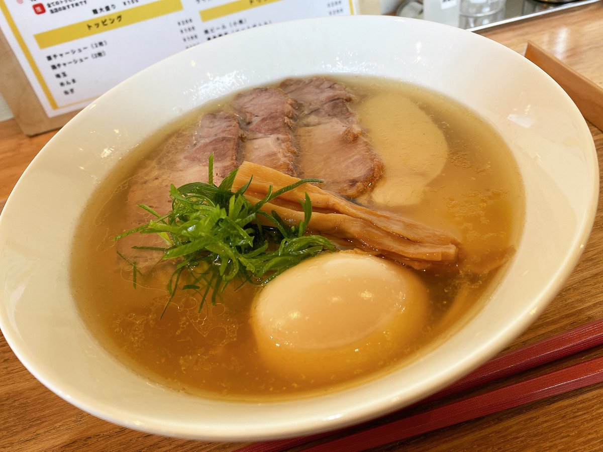 YoitabiTravel's tweet photo. Ramen 🍜 🔝 en #Tokio #Japon 🇯🇵

Otro restaurante a nuestra guía exclusiva 😎🙂

#FunTraveling #Japan https://t.co/74VQHno2OJ