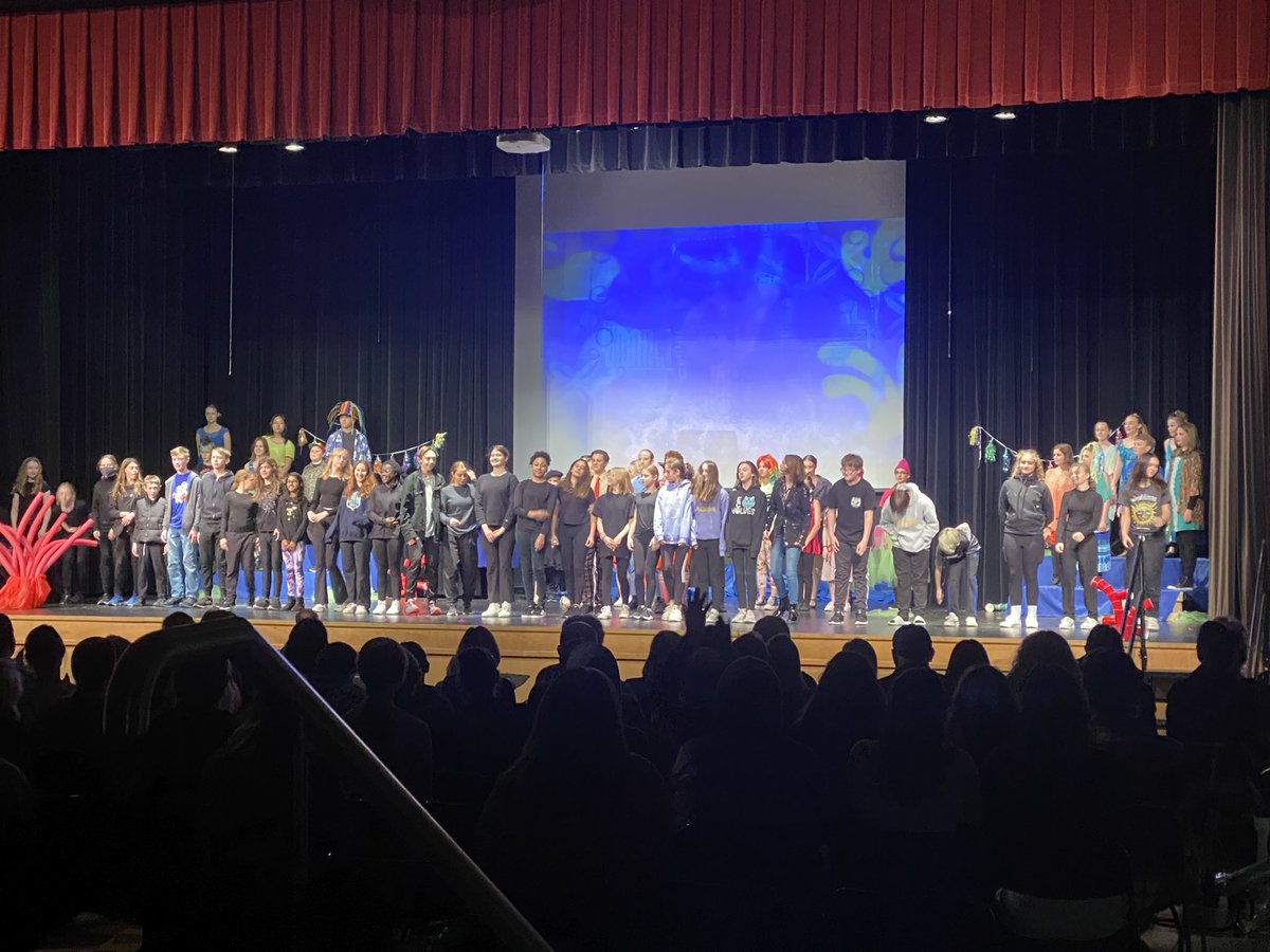 JironandCosmo's tweet photo. I absolutely loved seeing SpongeBob the Musical last night!! Sooo proud of my students who were in it and made it happen. https://t.co/zP8BslHAvh