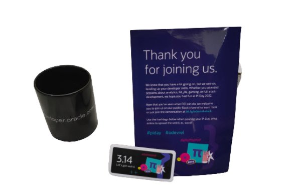 harishgunasec's tweet image. Thanks for providing these amazing swags @Oracle 

#piday #odevrel