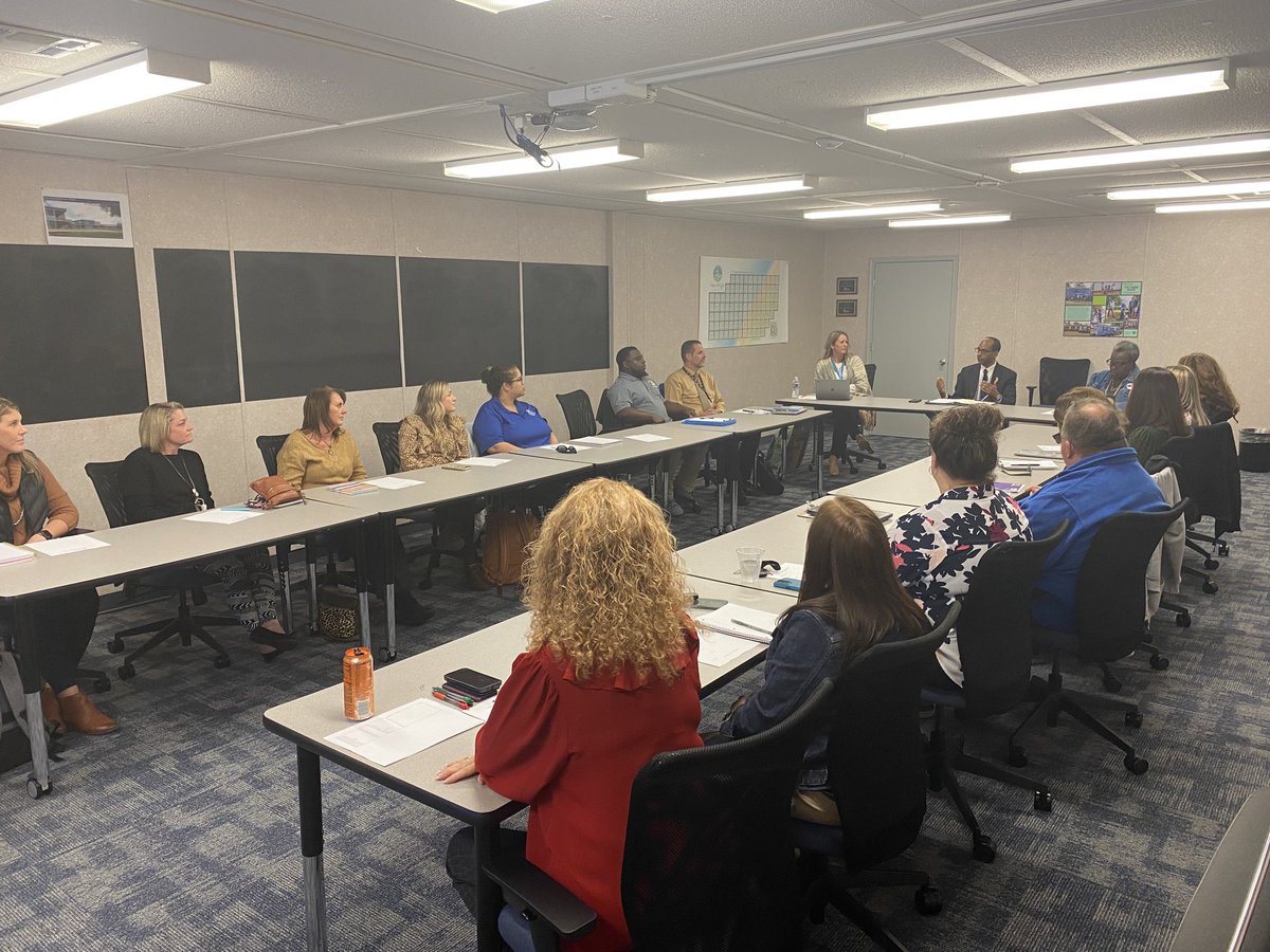IWCSSupe's tweet photo. We were very fortunate to meet with two of the superintendent advisories last week. We met with the Parent Advisory Committee and the Employee Advisory Committee. The committee members will provide the superintendent and IWCS with advice on important school division matters. https://t.co/B6qg5K19dg